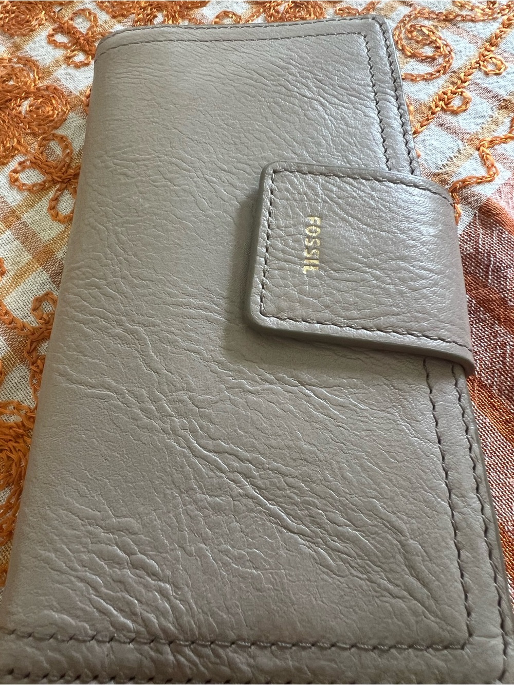 Fossil Light Taupe Leather Clutch Wallet with Snap